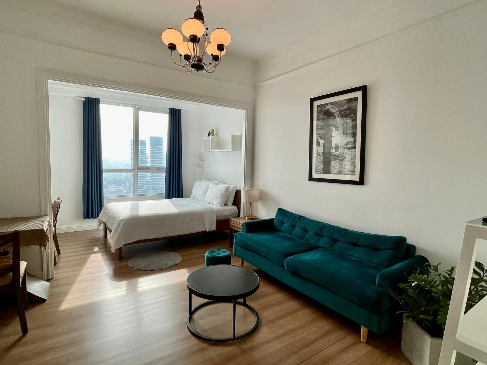 The Manor 2 Luxury Apartment Free Roof Top Pool مدينة هوشي منه المظهر الخارجي الصورة